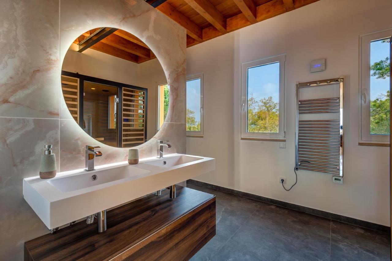 Meia Lua - Your Private Artsy Paradise Overlooking The Ria Formosa With Pool And Sea Views Near Barril Beach, Tavira 루즈드타비라 외부 사진
